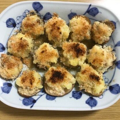 シンプルな味付けなのに、想像以上に美味しかったです！サクフワ食感が新感覚で、クセになる美味しさでした。軸も無駄なく使えて嬉しいです♪